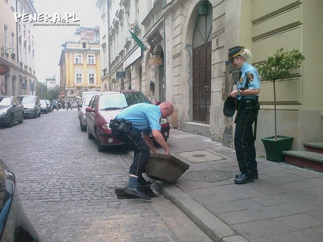 Zgubił bloczek z mandatami