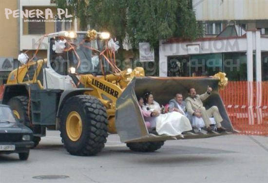 Nie ma to jak ładowarką do ślubu