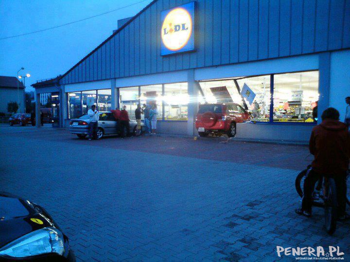 Pierwszy Lidl Drive-In