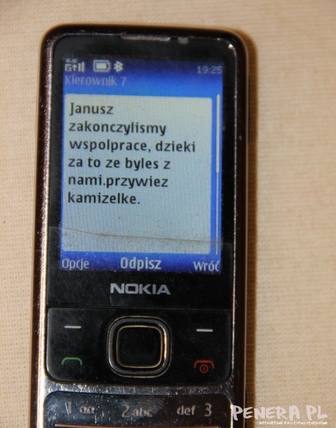 Zwolnienie przez sms